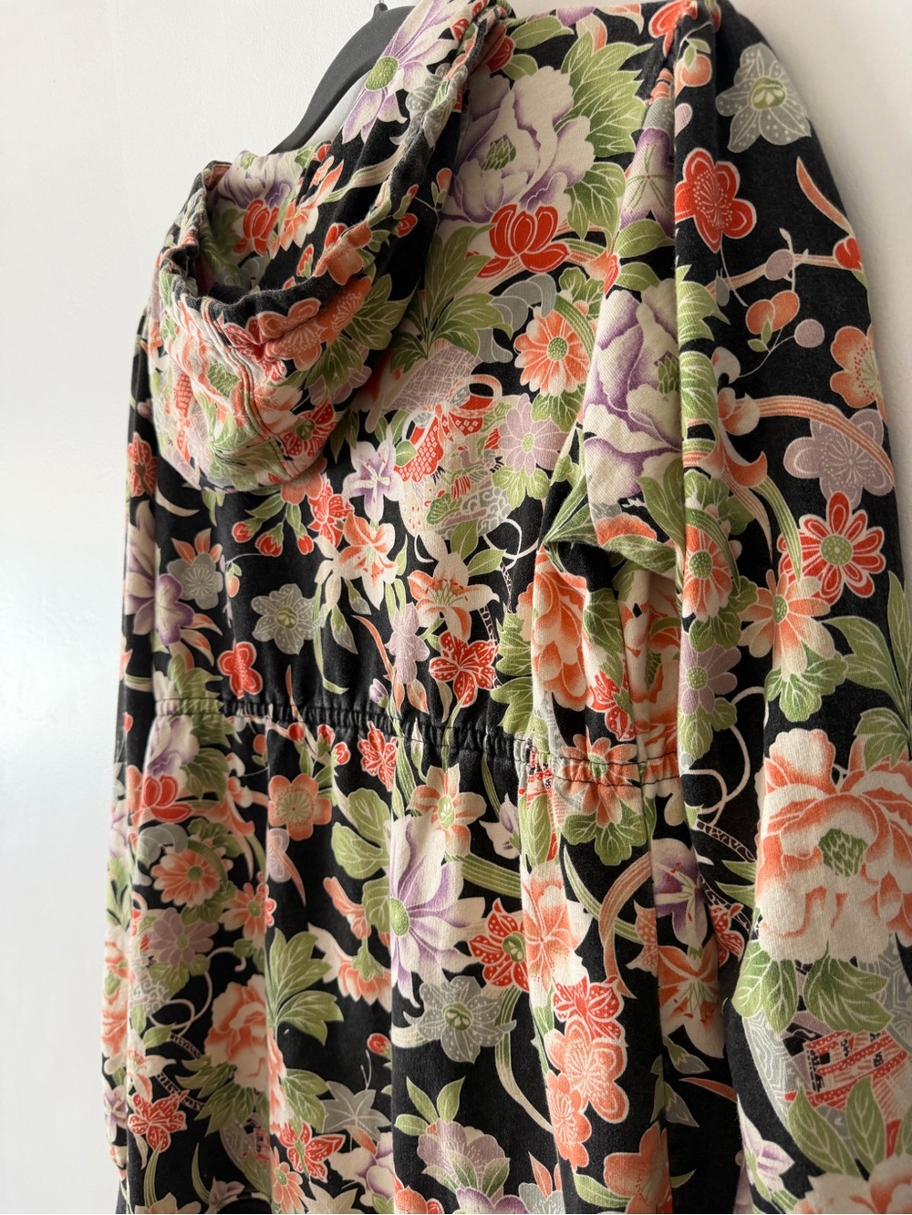 Lucky Brand Black Floral Zip Hoodie with Coral and Green Accents M - Picture 7 of 11